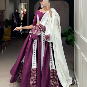 Dernier créateur pur coton Georgette Badhani Lehenga Choli pour adultes vêtements traditionnels indiens pour les occasions spéciales - Product Image 1