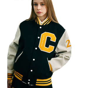 Chaqueta Varsity Reversible Impermeable y Cortavientos Personalizada para Mujer, con Parches Bordados, Exterior de Lana, Forro de Felpa de Algodón, Ecológica - Product Image 1