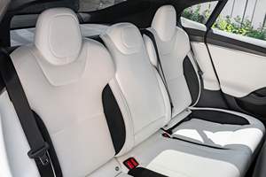 Tesla Model S Plaid 2024 Usado - Product Image 6