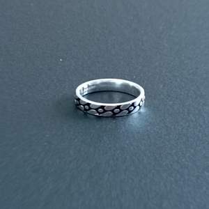 Anillo de Plata de Ley 925 hecho a mano, joyería sólida, anillo de plata atemporal para tiendas minoristas y exportación al por mayor a granel - Product Image 3