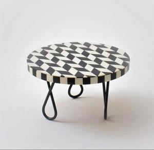 Support à gâteau élégant en résine époxy bon marché support à gâteau de mariage avec accents en résine et bois Conteneur à gâteau en terrazzo - Product Image 6