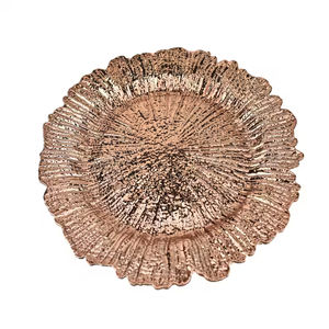 Assiette de présentation en plastique blanc mat durable avec bordure perlée Assiette de table décorative élégante pour banquet de mariage - Product Image 4