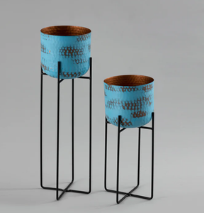 Jardinière design moderne en cuivre marron avec support Décoration intérieure de haute qualité pour la maison, le bureau, l'hôtel et le jardin. - Product Image 5