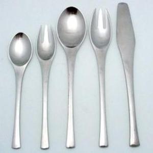 Stainless Steel <b>Flatware</b> <b>Set</b> with Polished Edges and High-quality Materials Perfect for Luxurious Dining Experiences - Product Image 3