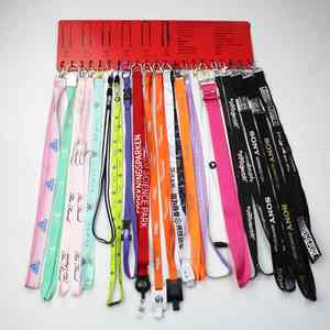 China Good Holder Abzeichen mit Passport Bag, Anti-Lost ID-Karten halter Custom Thermal <span class=keywords><strong>NBA</strong></span> Lan yards/ - Product Image 4