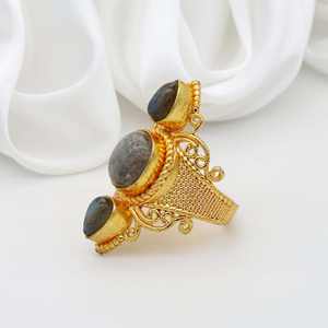 Venta al por mayor hecho a mano declaración moda anillo Triple azul labradorita ovalada forma de pera piedra preciosa regalos personalizados para mamá - Product Image 2