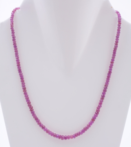 Blush Elegance Unisex Pink Sapphire Colgante Collar Trendy Beaded Link Chain Collar - Product Image 4