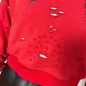 เสื้อฮู้ดดี้ผู้ชายสไตล์วินเทจปี 2026 แบบ OEM ขายส่ง ผ้าฟลีซรักษ์โลก ปักลาย апплика ล้างสีแบบ Acid Wash หนานุ่ม ทรงดิสเทรส - Product Image 2