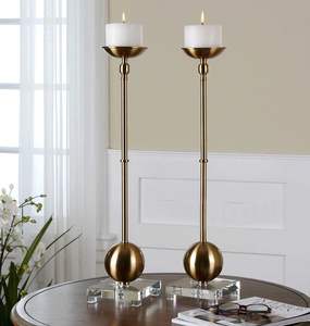 Fournitures en vrac en gros pour la décoration du festival de Noël Bougeoirs en aluminium Table polyvalente Accent décoratif pour la maison - Product Image 4