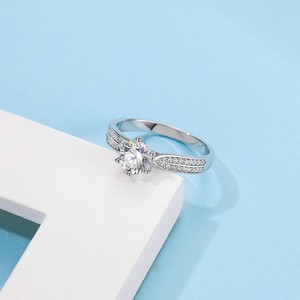 Anillo de Compromiso Personalizado de Oro Blanco de 14k con Certificado IGI, Diamante VVS Baguette, Estilo Hip Hop, Unisex, Plata de Ley 925 - Product Image 5