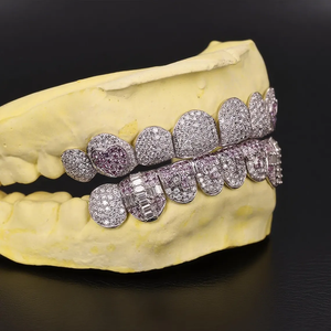 กริลล์ซเงินแท้ 925 แบบคลาสสิก ประดับเพชรโมอิสซาไนต์ทรงกลมแบบไมโครเพฟเต็มตัว รูปทรงวงรี สำหรับโอกาสครบรอบ - Product Image 3