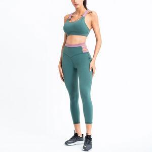 Conjunto de yoga con correa elástica sexy para mujer, sujetador y mallas hechos a medida con material de alta calidad, conjunto de ropa de yoga transpirable cómodo - Product Image 5