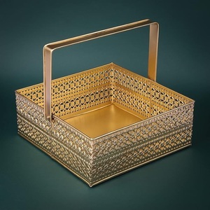 Panier à cadeaux multifonctionnel en fer rond indien Panier à cadeaux rond en métal indien en tôle Cadeau de retour et de mariage à - Product Image 4