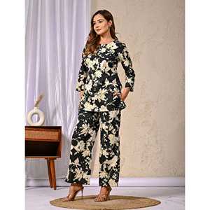 Conjunto de Ropa Americana, Estampado de Flores Negras, Algodón - Product Image 6