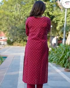 Ensemble coordonné Ruhani Ruby en pur coton imprimé à la main avec motif doré au meilleur prix - Product Image 6