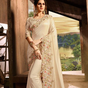 งานปาร์ตี้ผ้าไหมผ้าแจ็คการ์ดผ้าส่าหรีแบบอินเดียดีไซน์แบบดั้งเดิม - Product Image 1