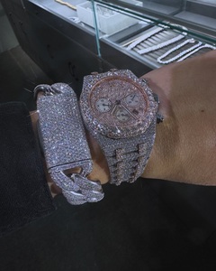 นาฬิกาฮิปฮอปประดับเพชรสีเงินระบบควอทซ์แบบ Ronda สำหรับธุรกิจตัวชี้วันที่น้ำแข็ง - Product Image 2