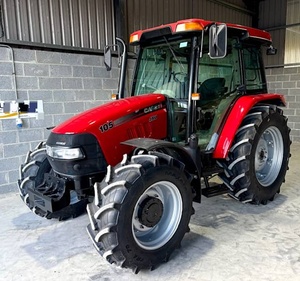 Tracteur agricole CASE IH 105 HP à roues motrices 4x4, cabine fermée rouge, haute productivité, performances optimales - Product Image 6