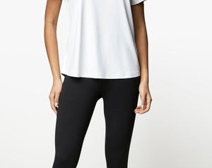 Camiseta de Mujer al por Mayor, Servicio Personalizado OEM, Algodón y Poliéster, Transpirable, de Secado Rápido, Tallas Grandes, Camisetas de Mujer con Impresión Personalizada - Product Image 2