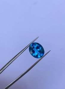 Topacio Azul Natural, Piedra Suelta al por Mayor, Gema Premium de 5.95 Quilates, 10x12mm para Exportación - Product Image 2