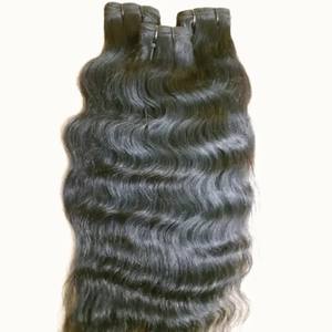 Extensions de tissage de cheveux humains indiens Remy bouclés à la machine à texture bouclée de qualité supérieure de couleur brune naturelle Fabricant de perruques - Product Image 1