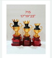 Trophées Crystal Sports Award en 3 tailles pour tournois scolaires et événements de championnat