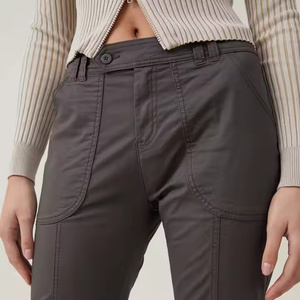 Meilleurs pantalons cargo élégants pour femmes, taille haute, en polyester/nylon, respirants, durables, avec taille élastique, options de logo personnalisé, taille complète - Product Image 3