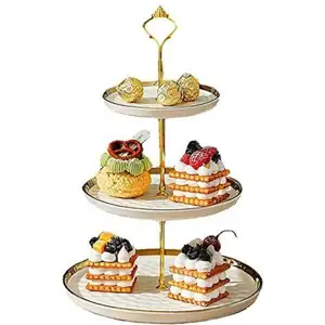 웨딩 카운터 장식 목적 금속 케이크 스탠드를 사용 합리적인 가격에 3 층 케이크 트레이 런던 럭셔리 파티웨어