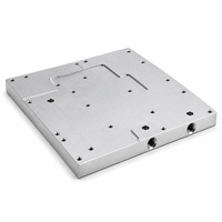 Plaque de refroidissement liquide OEM usinée CNC haute performance, conception de chemin de flux complexe, surface anodisée gris argenté M-lathe