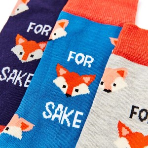 Chaussettes en coton jacquard personnalisées avec logo pour homme et femme, antidérapantes, avec logo sur le bas, de haute qualité - Product Image 4