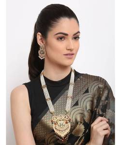 Ensemble de bijoux Kundan indien traditionnel pour la célébration festive de la mariée et les événements culturels aux meilleurs prix de l'Inde - Product Image 1