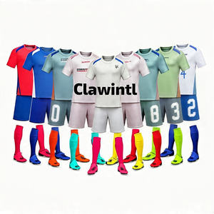 Conjunto de camiseta de fútbol de club con logotipo personalizado con detalles personalizados para el uniforme de fútbol versátil Ultimate Team Spirit y Unity 2025 - Product Image 3