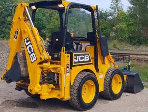 Chargeuse-pelleteuse compacte JCB 1CX de qualité supérieure, alimentée au diesel, 4x4, machine de construction avec chargeur frontal et mini-pelleteuse - Product Image 3