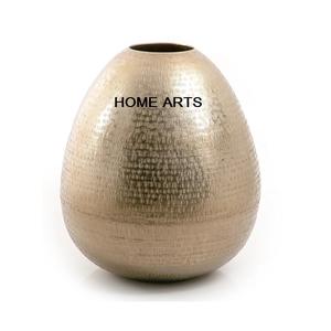 Vase à fleurs décoratif pour la maison en aluminium martelé plaqué or Vase à fleurs pour accessoires de décoration de mariage - Product Image 4