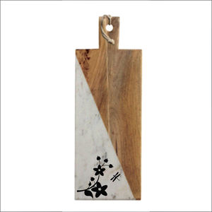 Plateau de charcuterie en marbre et bois fait à la main plateau de fromage floral personnalisé avec poignée pour cadeau de mariage et de pendaison de crémaillère - Product Image 2