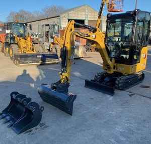 Mini-excavatrice CAT 301.8 2023, faible nombre d'heures (22,2 h), diesel, compacte, avec hydraulique auxiliaire - Product Image 6