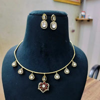 Ensemble tendance de bijoux indiens pour femmes, plaqué or 24 carats, comprenant collier à pendentif chaîne et boucles d'oreilles, pour fiançailles, mariage et soirée