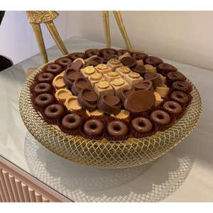 Bol de service pour desserts, sucreries et chocolats de luxe, design élégant, qualité supérieure, forme en fil métallique doré, fait à la main, passe au lave-vaisselle - Product Image 1