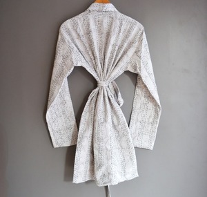 Chaqueta acolchada Kimono, chaqueta acolchada con estampado floral, chaqueta hecha a mano de estilo bohemio para calentar el cuerpo, chaqueta, ropa de playa, Invierno - Product Image 2