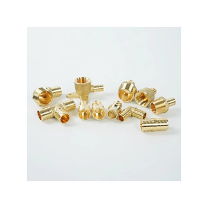 Vente en gros de raccords Pex forgés ASTM F1807 et F1960 pour la plomberie et l'utilisation du gaz - Product Image 2