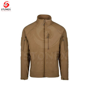 Chaqueta Soft Shell de Invierno de Alta Calidad, Cálida y Suave, Chaqueta Soft Shell de Tela Gruesa Personalizada para Hombre con Impresión de Logotipo Personalizado - Product Image 2