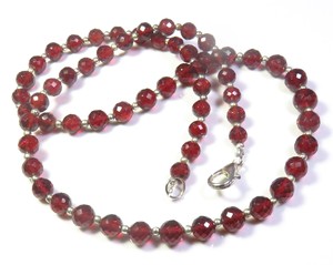Collier Briolette grenat Mozambique naturel 5.5-7mm 18 pouces sphère ronde à facettes pierres précieuses en vrac - Product Image 4