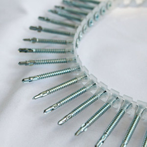 Plastic <b>Strip</b> Collated Drywall <b>Deck</b> Screw Self Drilling Screws with Wing White Zinc - Product Image 1