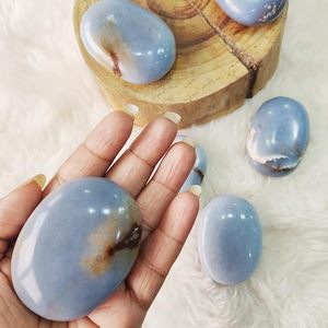 Pierres de palmier en gros-Pierre de palmier en angélite bleue polie Pierre de guérison naturelle pour la relaxation - Product Image 5