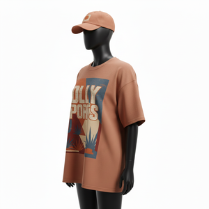 Camiseta Extra Grande para Mujer, Tela Premium de 220 GSM, Corte Holgado, Logotipo Estampado en Marrón, Camiseta Extra Grande 100% Algodón - Product Image 4