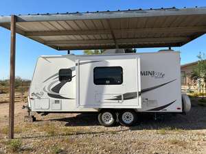 Remolques de viaje de caravana emergente modelo tendencia ligeramente usado en stock a buen precio entrega rápida en todo el mundo - Product Image 2