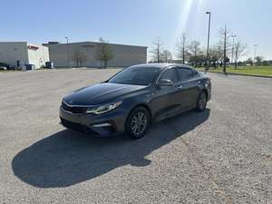 Bien usado 2020 Kia Optima - Product Image 5