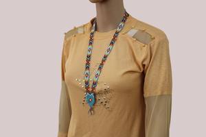 สร้อยคอลูกปัดทำจากแก้วที่ออกแบบลายดอกไม้พร้อมต่างหูที่เข้ากันทำขึ้นสำหรับนักออกแบบเครื่องประดับแฟชั่นสำหรับขายต่อ - Product Image 2