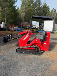 Livraison gratuite AGT SDA 140t 15hp Mini chargeuse compacte à chenilles CE EPA Moteur à essence Mini chargeuse compacte à chenilles pour tous les terrains - Product Image 4