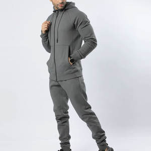 Cosas cómodas Diseño de logotipo profesional Hombres Chándal Aspecto clásico Venta caliente Algodón Fleece Made Men Sweatsuit - Product Image 2